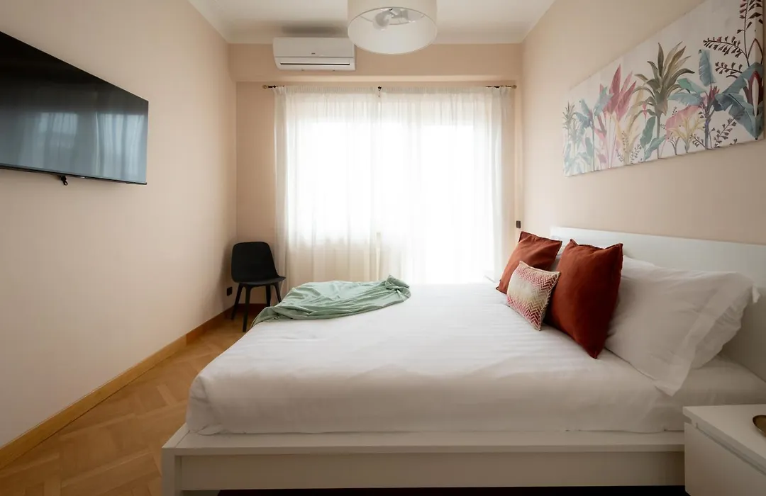 Vatican Luxury Apartment With Large Terrace - Walk To St Peter & Foro Italico - Ashouse Collection-1